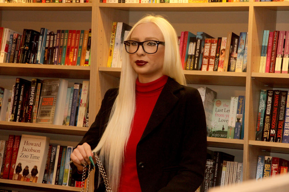 DA LI SE SEĆATE EME LAPIN? Učestovala je u PAROVIMA, a onda je UHAPŠENA, evo šta radi i kako IZGLEDA DANAS