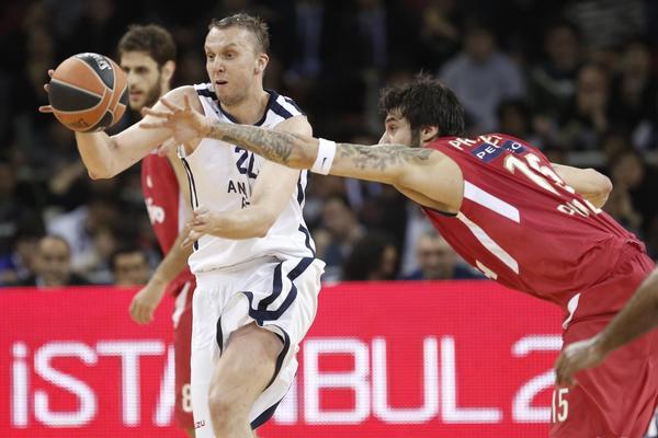 DOŠLO VREME ZA KRAJ: Bivši reprezentativac završava karijeru i postaje funkcioner!