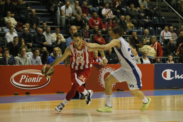 Jović pogubio računicu koliko je Zvezda odigrala utakmica do sada!