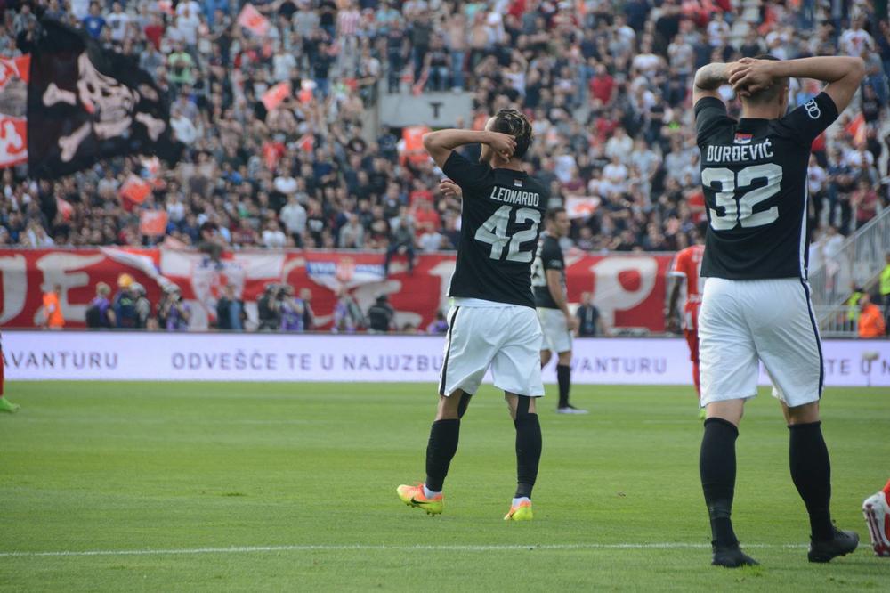 EMOCIJA KOJA TOPI KAMENJE PO HUMSKOJ: Dan posle duple krune, hladan tuš za Partizan i njegove navijače! (FOTO)
