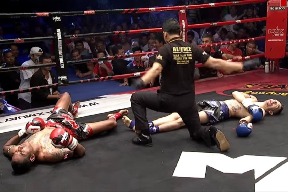 Nikad viđeno u istoriji boksa! Nokautirali jedan drugog u istoj stotinki! (VIDEO)