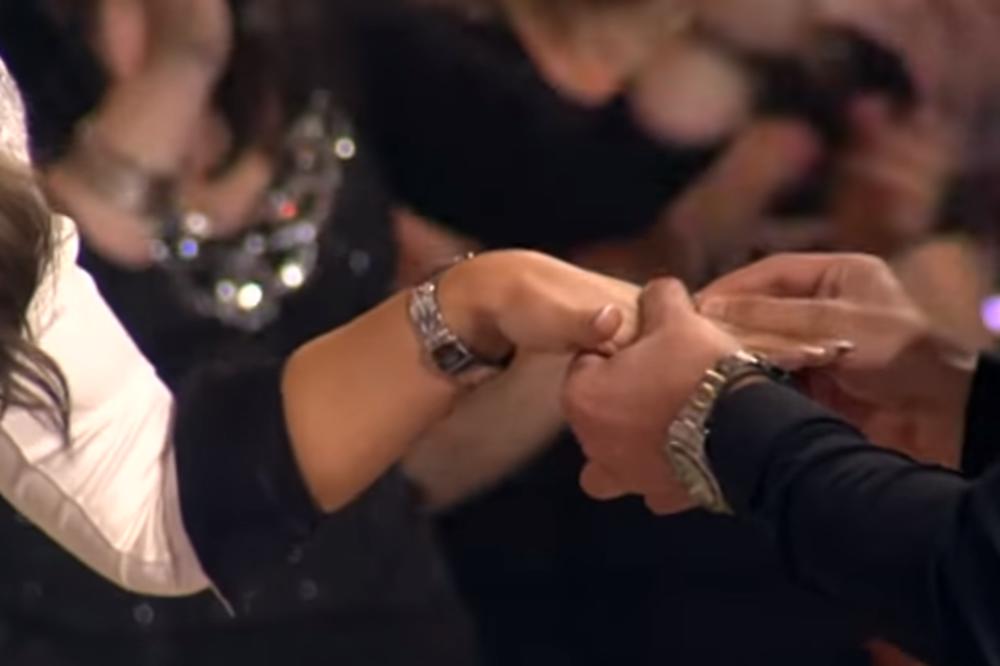 NAŠA GLUMICA ZAPROSILA DEČKA: Izvela ga na večeru, pa mu PRUŽILA PRSTEN! Ono što je usledilo će vas RASPAMETITI!