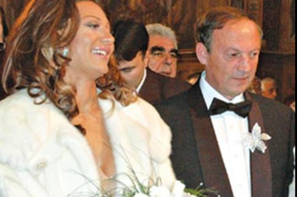 OVU FOTKU NIKO DO SADA NIJE VIDEO: Ceca sa ocem Slobodanom dok je još bila "cvetak zanovetak" (FOTO)