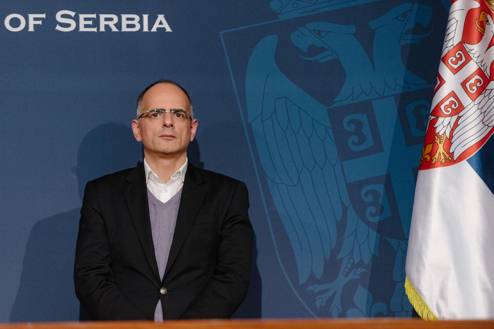 POSLE VUČIĆEVIH REČI "DA SE ŽIV JEDE" ZBOG KBC NIŠ STIGLA REAKCIJA: Radovi gotovi do kraja godine?! (FOTO)