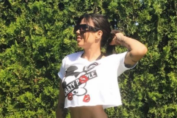 VOLI TETOVAŽE, SKUPA KOLA I LUKSUZAN ŽIVOT: Supruga srpskog košarkaša uživa u carstvu! (FOTO)