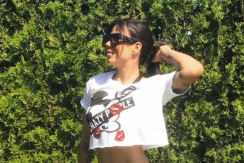 VOLI TETOVAŽE, SKUPA KOLA I LUKSUZAN ŽIVOT: Supruga srpskog košarkaša uživa u carstvu! (FOTO)