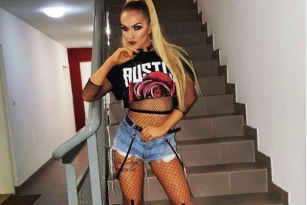 Teodora Đavolica je toliko seksi da je na nju odmah pao naš poznati reper! NOVA PEVAČICA KOJA PRETI DA POKOSI SVE!(FOTO)