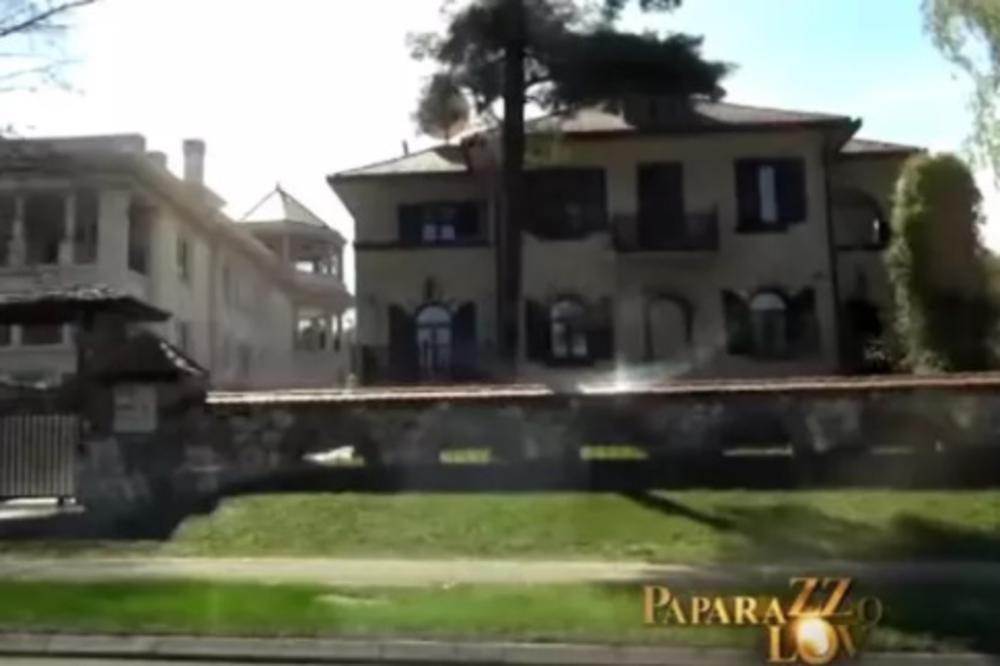 FOLKERKA ŽIVI U KUĆI OD 4 MILIONA EVRA I OGLASILA SE IZ IZOLACIJE: Nas niko ne pita da li imamo ili nemamo