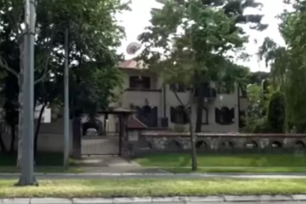 NIJE CECINA, NIJE BRENINA, ALI VREDI 2 MILIONA EVRA! Zavirite u luksuznu vilu naše pevačice! (VIDEO)