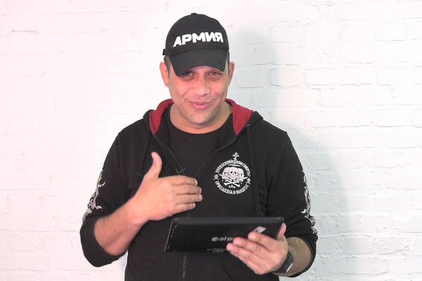 ESPRESO TVITER Radomir Počuča: Od Vučića ni orah iz ruke! (VIDEO)