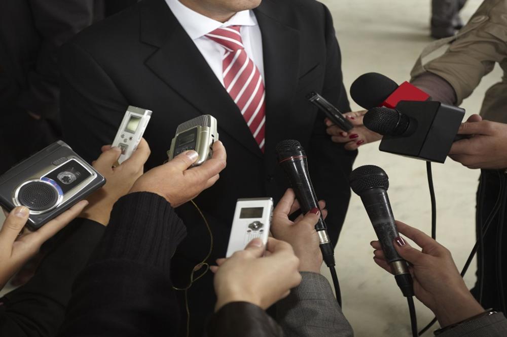 NAPADIMA NA NOVINARE STATI NA PUT! Tužilaštvo pokrenulo objedinjeni postupak protiv napadača!