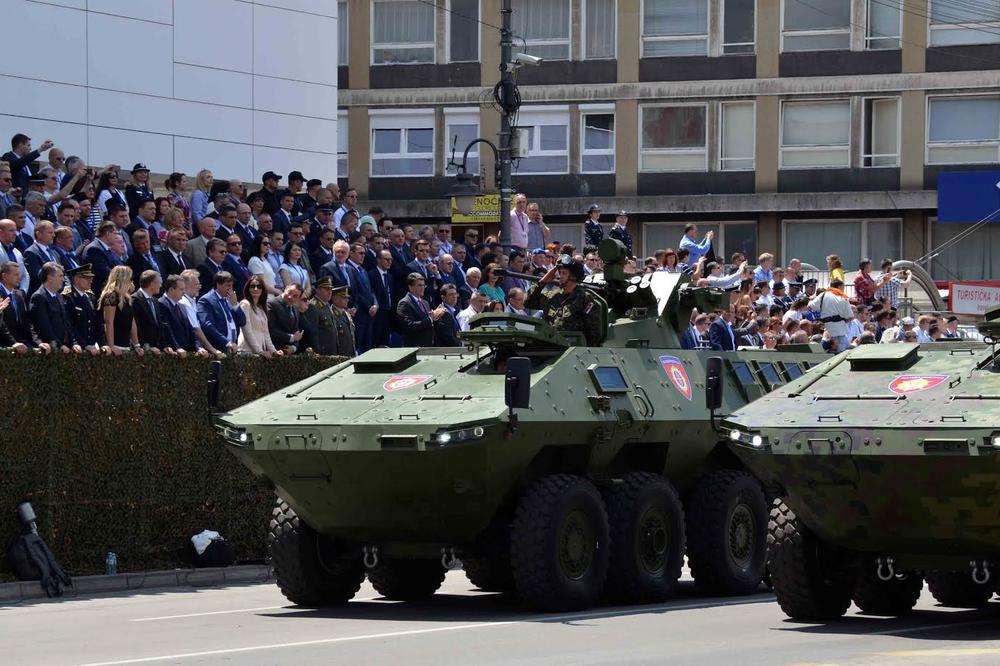 SPEKTAKULARNA CEREMONIJA U NIŠU: Svečano obeležen Dan policije! (FOTO)