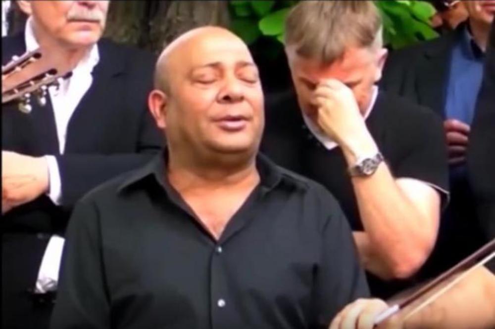 Pre nego što je ubijen brat Luke Bojovića je imao jednu želju od Džeja. I ON MU JE ISPUNIO - NA GROBU! (VIDEO)