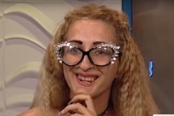 I IDEEEMO! STIŽE NAM NOVA STARLETA: Danijela Lambordžini je potpuni HIT: Vređa koga stigne i baš je briga!