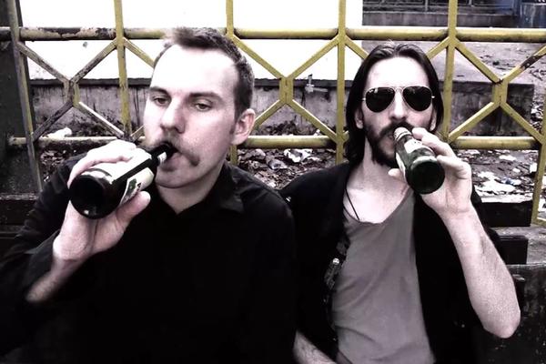 Erik & The Worldly Savages imaju novi spot: I FENOMENALAN JE! (VIDEO)