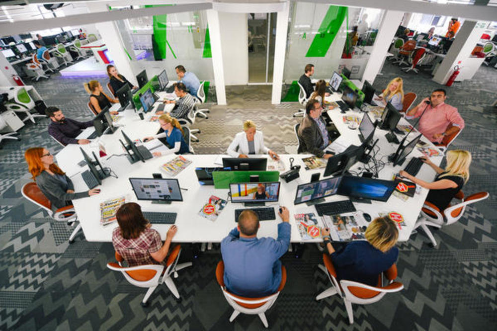 GAŠIĆ NAREDIO BIA DA PRATE ALEKSANDRA RODIĆA I UREDNIKE KURIRA!