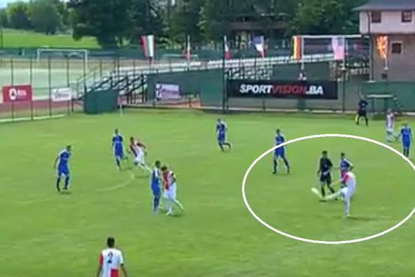 Dao ga sa Petrovaradina! Vošin klinac lansirao projektil iz Novog Sada pod prečku hrvatskog golmana! (VIDEO)