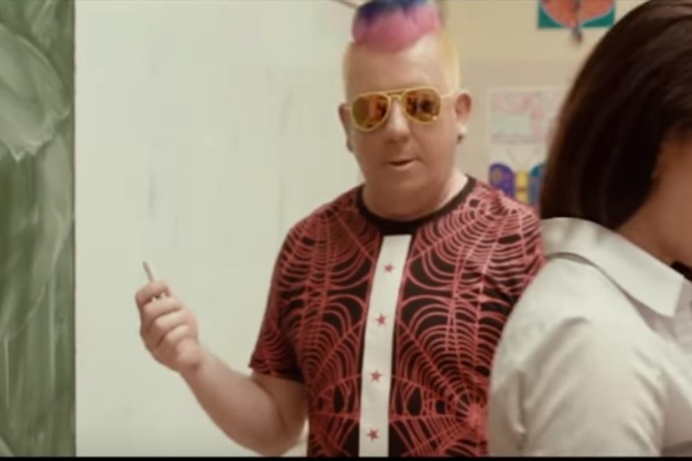 SVI ZNAMO KAKO IZGLEDA DJ KRMAK, A SADA JE ISPLIVALA I DUGO ČUVANA TAJNA! Ovo je njegovo PRAVO IME i prezime!