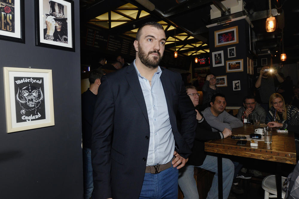 DIGAO RUKE OD PARTIZANA: Peković menja sport i ulaže novac u fudbalski klub!