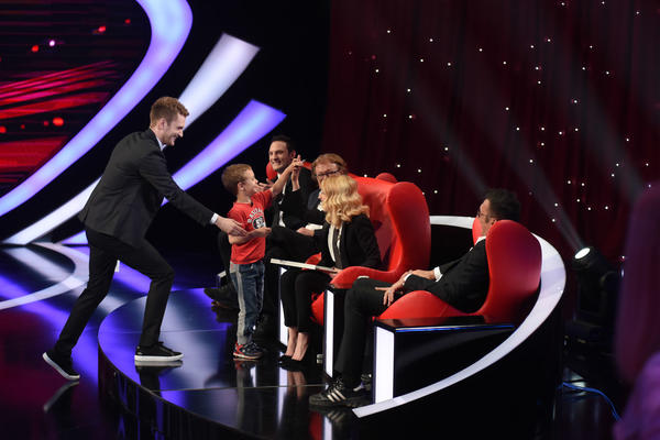 VELIKO FINALE: Super ljudi na granici između jave i sna! (FOTO)