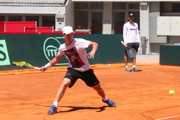 NE, NE, NE! NIŠTA OD TROFEJA NA OPROŠTAJU: Kecmanović je imao protivnika u šaci, ali ti prokleti taj-brejkovi!