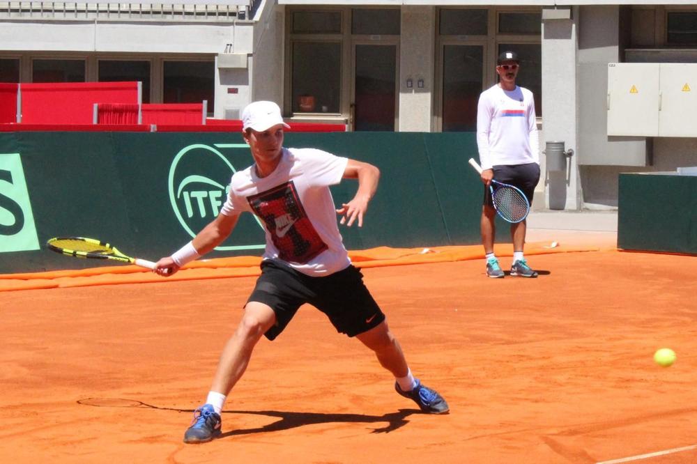 Miomir Kecmanović nas je ponovo podsetio kakav raskošni talenat poseduje!