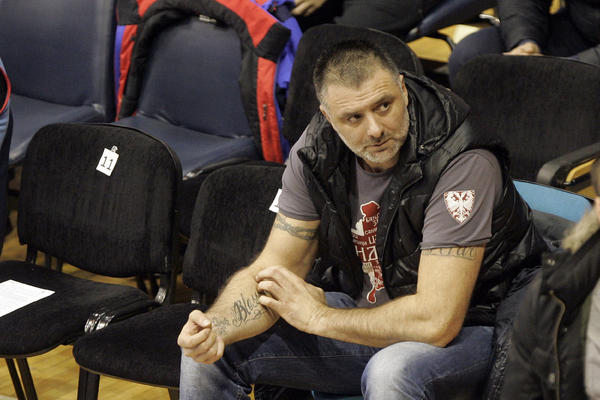 ODLIČNE VESTI ZA CRVENU ZVEZDU: Nenad Peruničić ponovo na klupi i već je najavio promene!