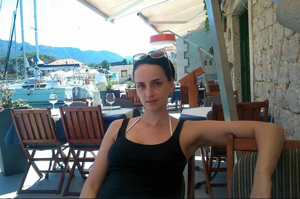 DA LI MOŽETE DA POGODITE KO JE OTAC OVE DEVOJKE? Na prvi pogled nemaju ništa zajedničko, ali... (FOTO)