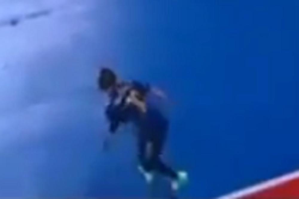 Nova magija Rikardinja! Nikad u životu niste videli ovako magičan pas! (VIDEO)