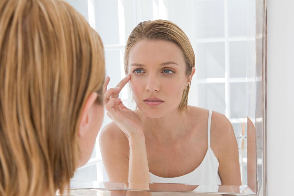 NE IGRAJTE SE! Ako cedite bubuljice na ovim mestima, možete da umrete!