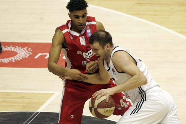 MAGIJA! Džona Bolden izuo Veličkovića iz patika! (VIDEO)