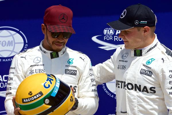 Hamilton stigao Senu, ušao u legendu, pa onda zaplakao kao dete! (VIDEO)