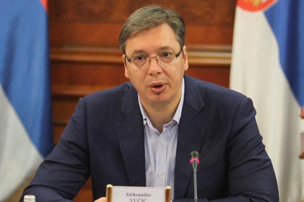 VUČIĆ ĆE, AKO MORA DA BIRA IZMEĐU EU I RUSIJE, ODABRATI ONO PRVO! Šta vi mislite o tome?