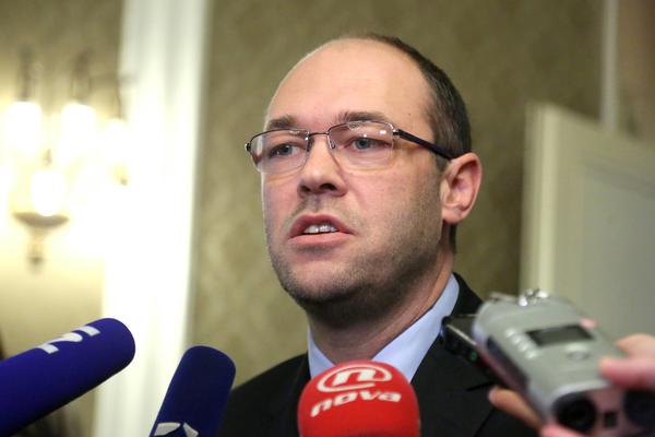 NEĆE SA HNS: Hrvatski šef diplomatije PODNEO OSTAVKU!