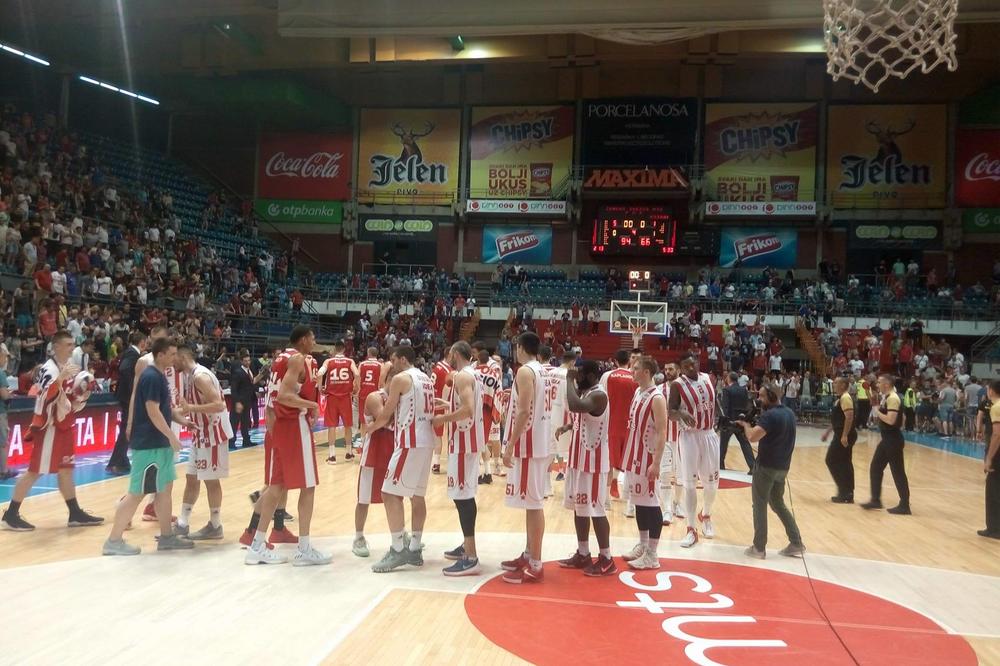 Panteri su u Pioniru postali male mace! Navijači su ostali bez teksta zbog brutalnog Ognjena Dobrića! (VIDEO)