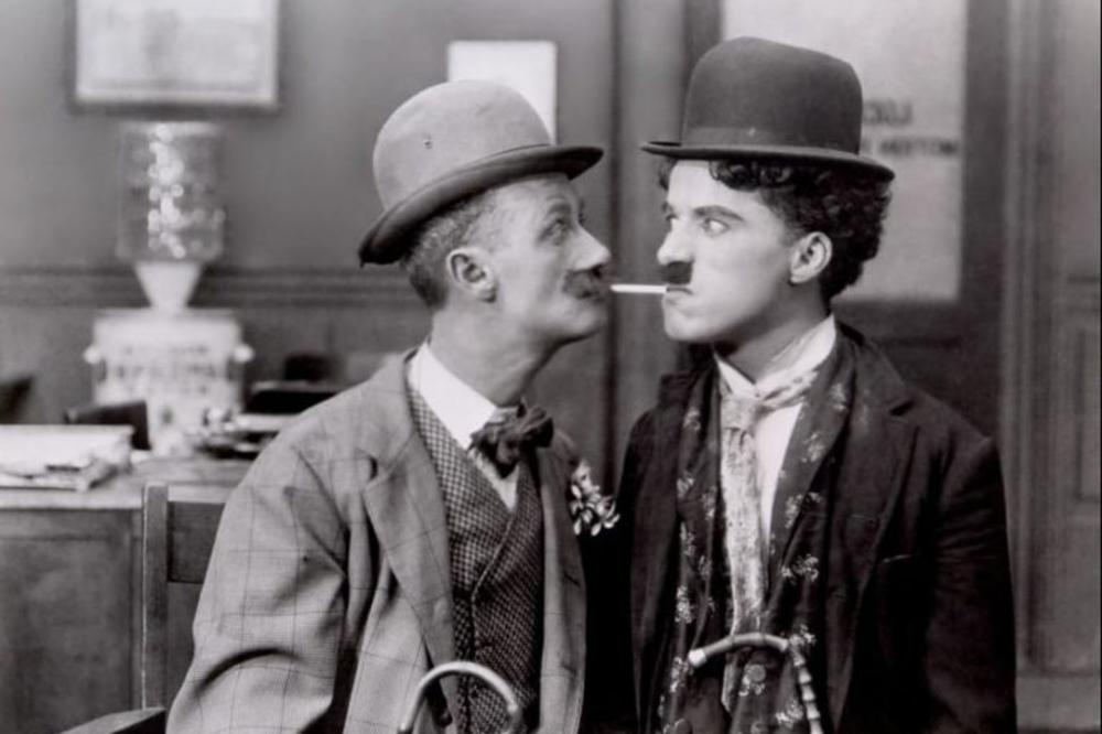 ISPLIVALI JEZIVI DETALJI O ČARLI ČAPLINU! Bio je pedofil, s*ksualni zavisnik i OVO!