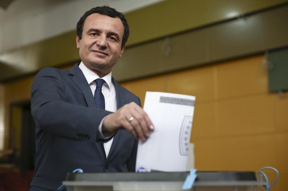 KURTI PRIZNAO ONO ŠTO HARADINAJ NE SME: Objasnio zašto su TAKSE NEODRŽIVE! Ako ALBANIJA ne pomogne, NADRLJALI SMO!