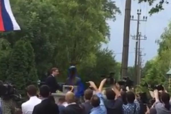 HEROJ SA KOŠARA: Otkiriven SPOMENIK Tiboru Cerni, jednom od 108 stradalih pripadnika Vojske Jugoslavije