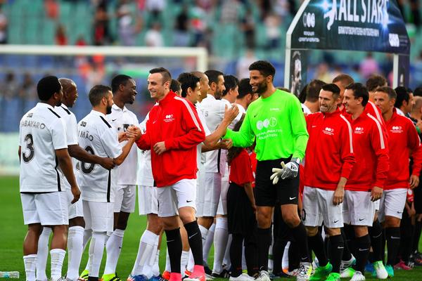 Veče koje će se pamtiti: Legende svetskog fudbala objasnile neke stvari! Mijat i Vidić jedan protiv drugog! (VIDEO)