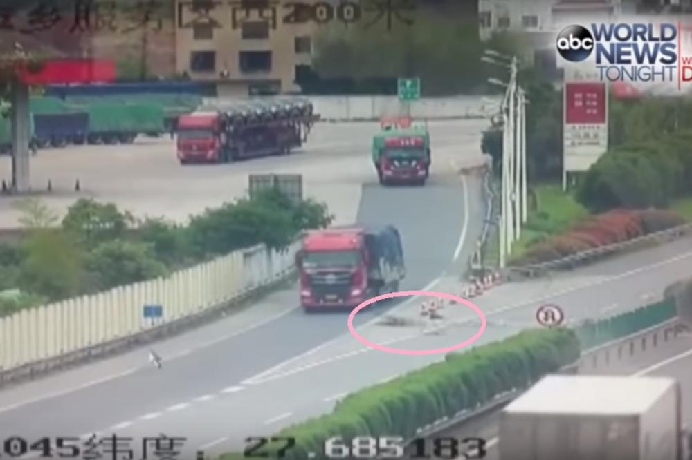 CEO SVET JE POGLEDAO SNIMAK OVOG UDESA: Posle njega, VEZAĆETE POJAS U AUTOMOBILU BEZ RAZMIŠLJANJA! (VIDEO)