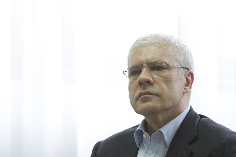 USAMLJENI BORIS: Tadić otkazao konferenciju, pojavile se samo dve novinarke!