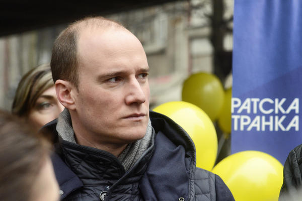 DA LI ĆE BITI USVOJENA?! Inicijativa DS da bulevar dobije ime po Nenadu Bogdanoviću