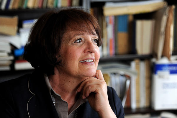 VESNA RAKIĆ VODINELIĆ O POKUŠAJIMA REŽIMA DA UGASI KURIR I UNIŠTI AMG: Ovo je diskriminacija zabranjena Ustavom, Novosti su godinama u velikom dugu i niko ih ne dira (VIDEO)