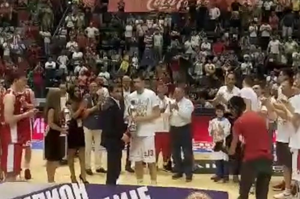 I ZVEZDA IMA SVOG SERHIJA RAMOSA! Dobrić je uzeo trofej u ruke, a onda... (VIDEO)