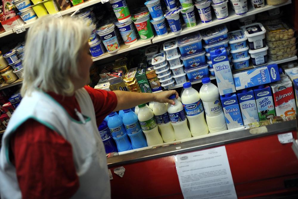 NEPOZNATA DEVOJKA JE UŠLA U SEOSKU PRODAVNICU: Nakon onog što je uradila - region se divi ovoj neznanki!