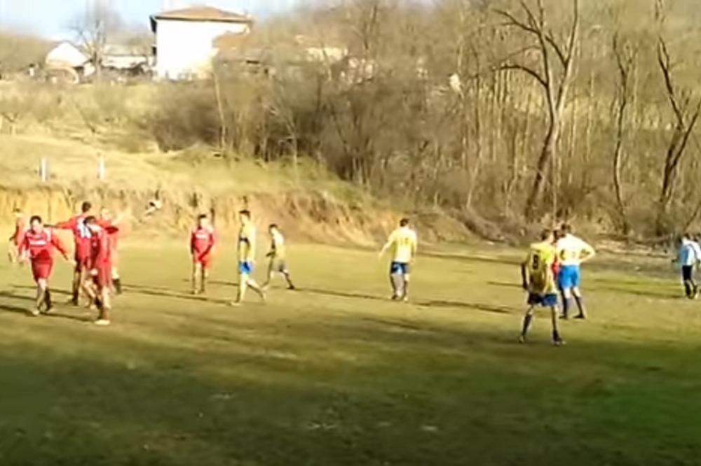 "DA SE VIŠE NIKAD...": Šou sa SEOSKIM FUDBALOM, ispisnici iz OVOG kluba u Srbiji se SVI SMEJU! (FOTO)