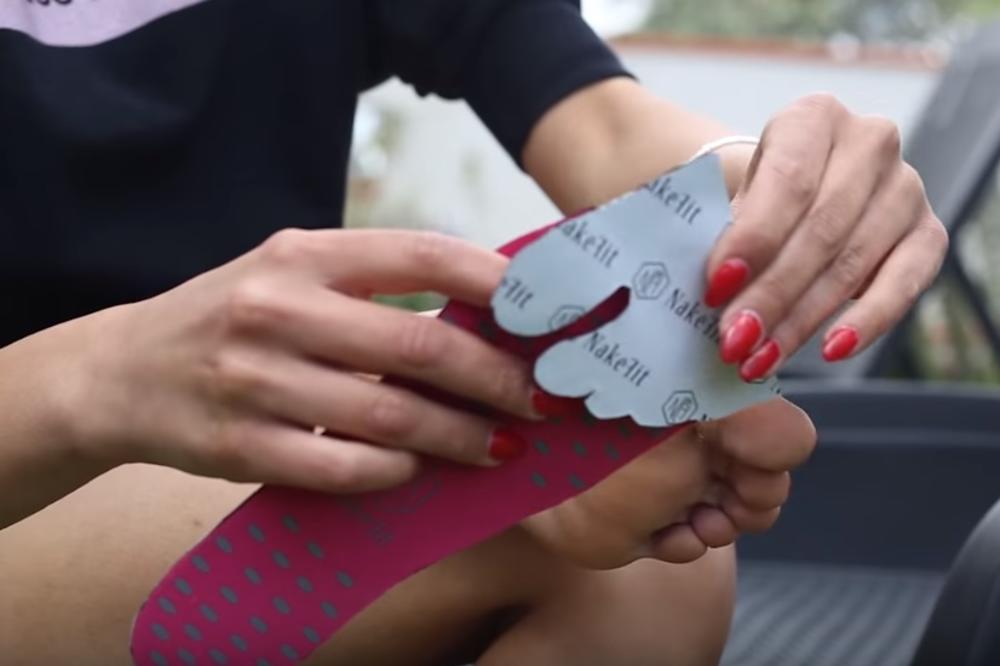 Zaboravite papuče, hodajte bosi! I po vrelom pesku i po vodi (FOTO) (VIDEO)