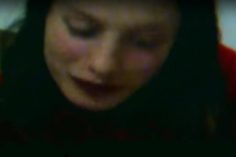 NEVIĐENI MONSTRUMI OD RODITELJA: Od rođenja su je držali zavezanu, a posle uradili nešto GORE! (VIDEO)