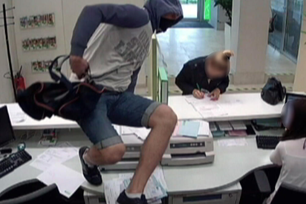 DVAPUT SAM OPLJAČKAO ISTU BANKU JER SAM SIROMAŠAN: Ovaj srpski lopov se pravda jače nego političari!