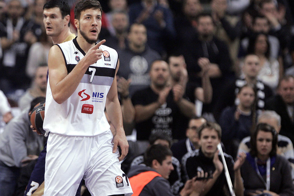 LOVERNJ ODUŠEVLJEN POTEZOM GROBARA: Kakva čast!